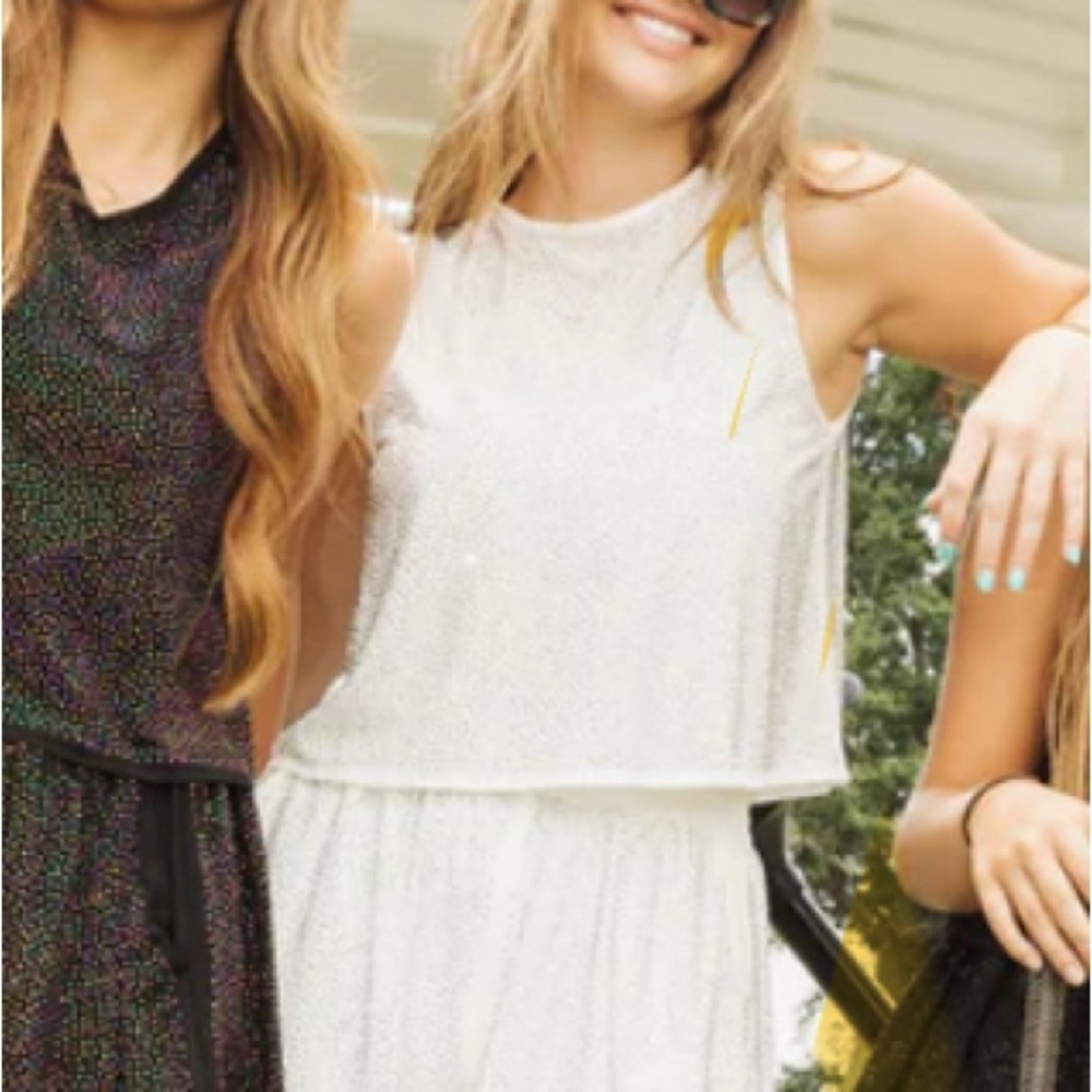 QUEEN OF SPARKLES White Tank Top